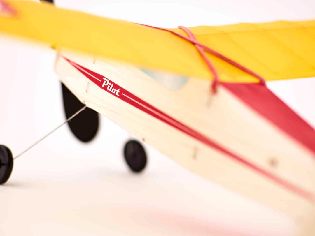 Kit Aeromodelism Vintage: Avion VMC Pilot (Anvergură 483 mm) - Imaginea 4