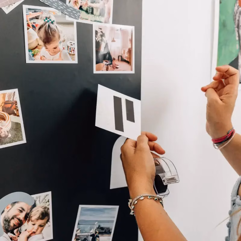 Banda Magnetica Autoadeziva in Dispenser Ferflex – Rolă pentru Fotografii și Proiecte Creative - Imaginea 3