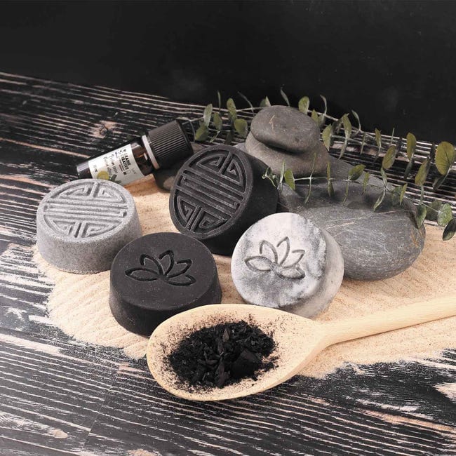 Kit DIY Săpunuri Artizanale cu Cărbun Activ Graine Créative - Kit Creativ Creare Săpun - Imaginea 2