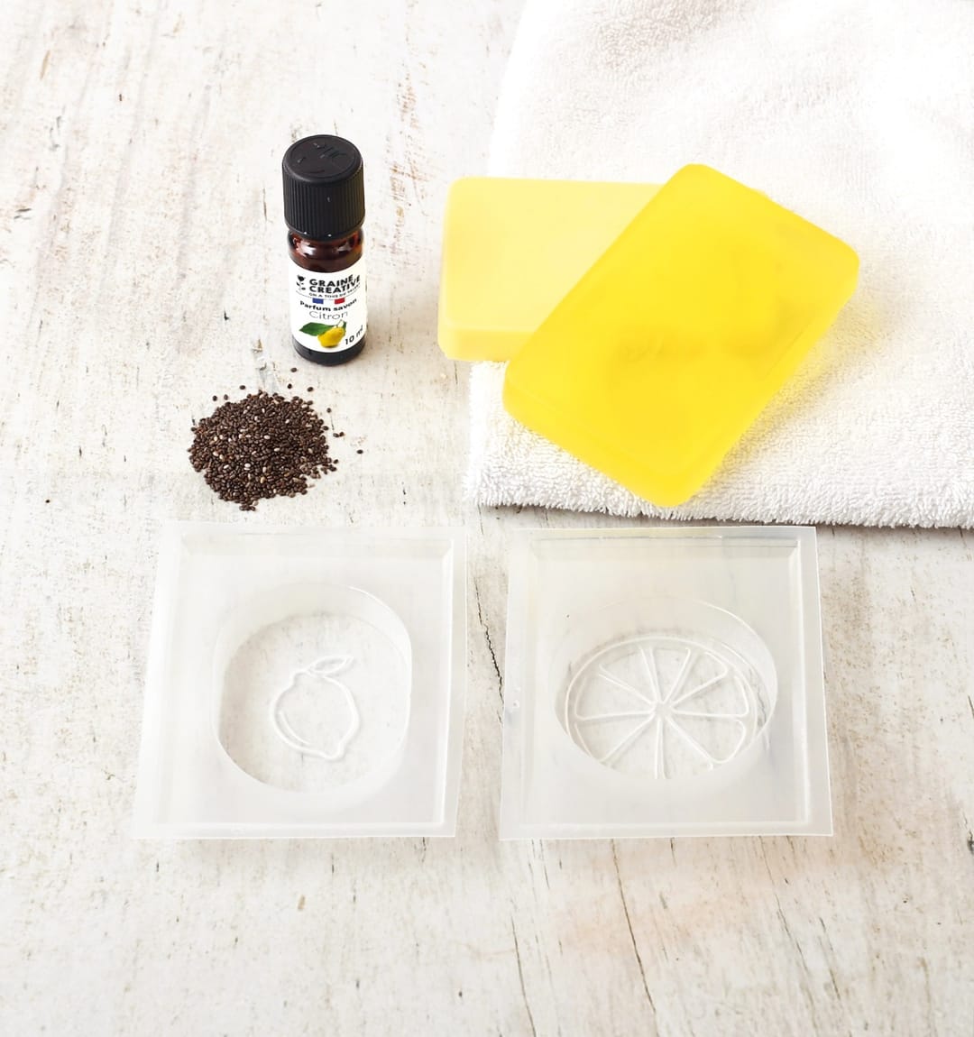 Kit sapun lamaie – Lămâie & Semințe de Chia, Graine Creative - Imaginea 4