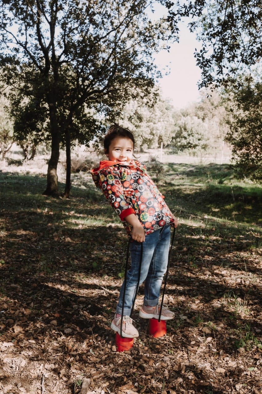 Mora Play, Picioroange pentru Echilibru „Bucket Stilts” - Imaginea 5