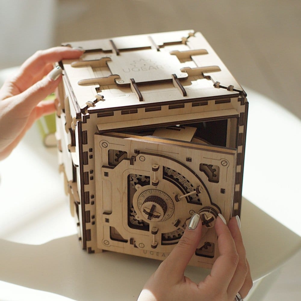 Ugears Seif Mecanic cu Cifru – Puzzle 3, Depozitare cu Cod Secret, 179 piese - Imaginea 3