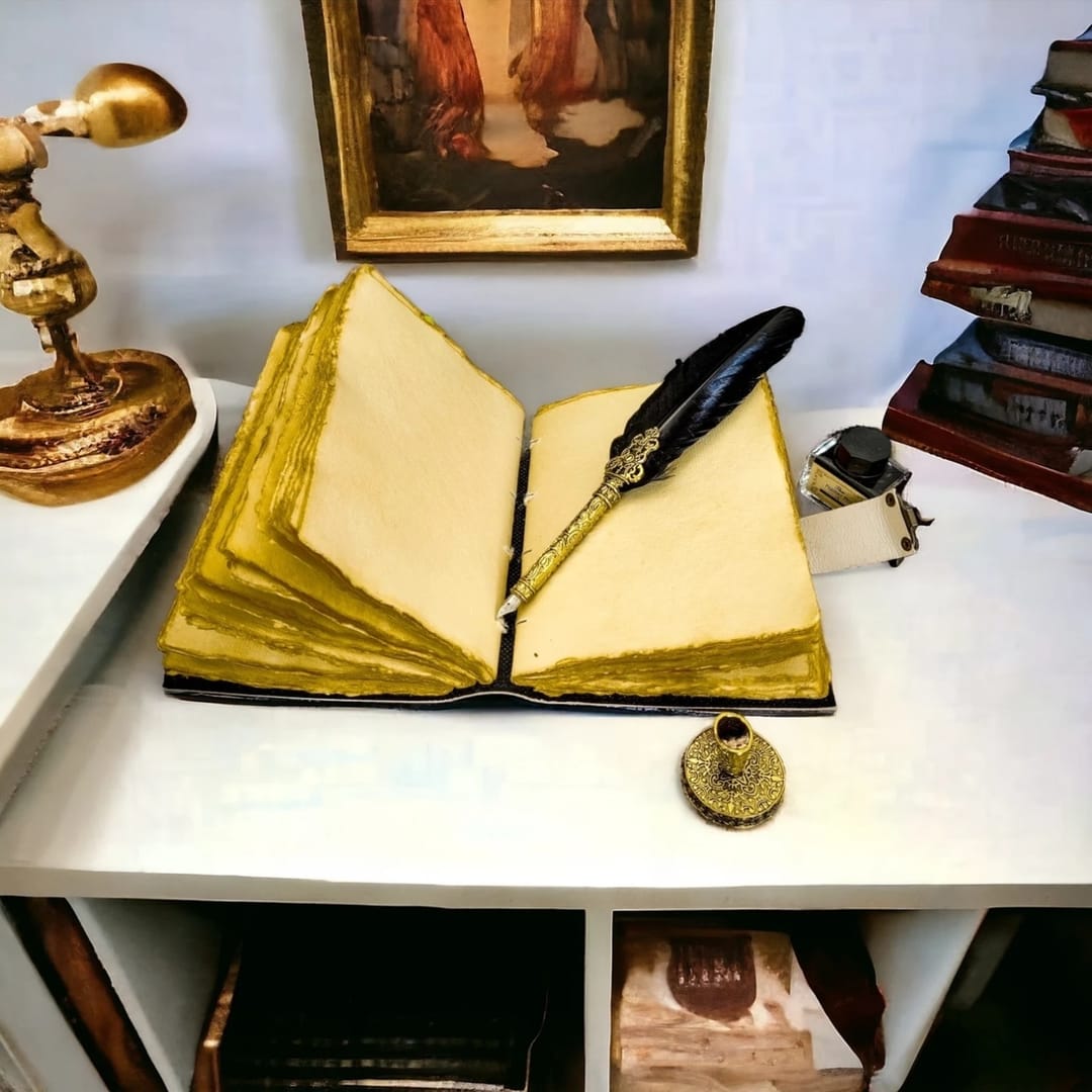 Jurnal Grimoire din Piele – Model Gothic Raven Shadow - Imaginea 5