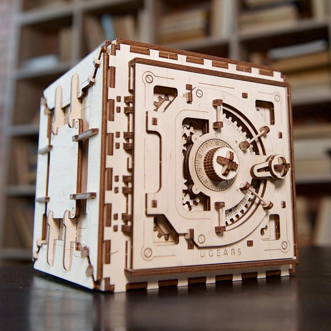 Ugears Seif Mecanic cu Cifru – Puzzle 3, Depozitare cu Cod Secret, 179 piese - Imaginea 1